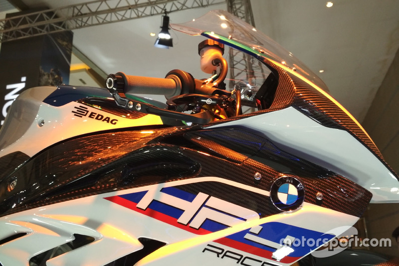 BMW HP4