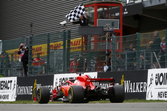 Race winner Sebastian Vettel, Ferrari SF71H