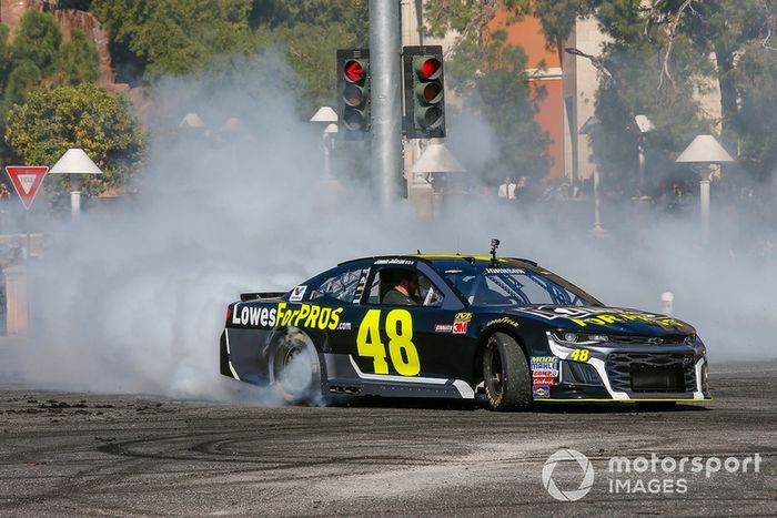 Jimmie Johnson, Hendrick Motorsports, Chevrolet Camaro Lowe's for Pros