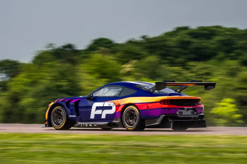 フォード・マスタングGT3
