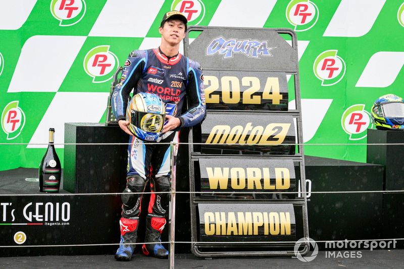 Moto2♯79 AI OGURA チャンピオン記念シャツ 日本未発売 Lサイズ