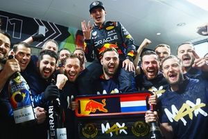 La celebración del título de Max Verstappen en el GP de Las Vegas 2024