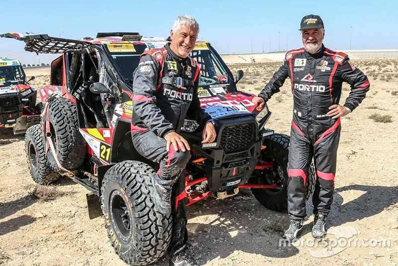 #343 Rafa Tornabell (izquierda en la foto, copiloto), South Racing Can-Am