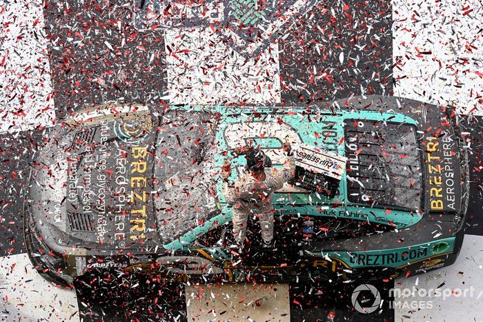 Ganador Austin Dillon, Richard Childress Racing, BREZTRI Chevrolet Camaro