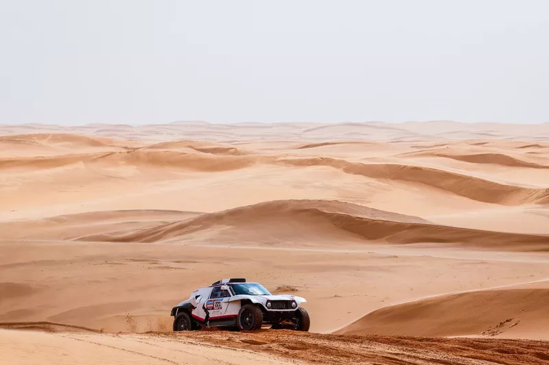 #221 X-Raid Mini JCW Team Mini: Sheikh Khalid Al Qassimi, Ola Floene