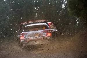Thierry Neuville, Nicolas Gilsoul, Hyundai Motorsport Hyundai i20 Coupe WRC