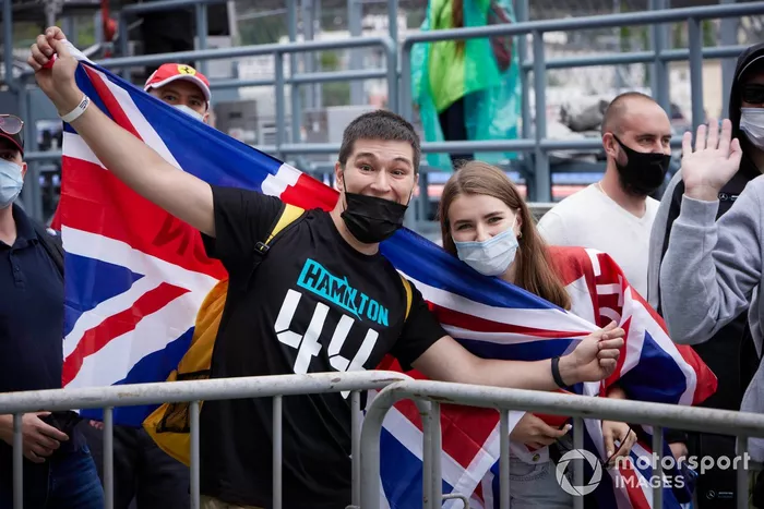 Aficionados de Lewis Hamilton, Mercedes