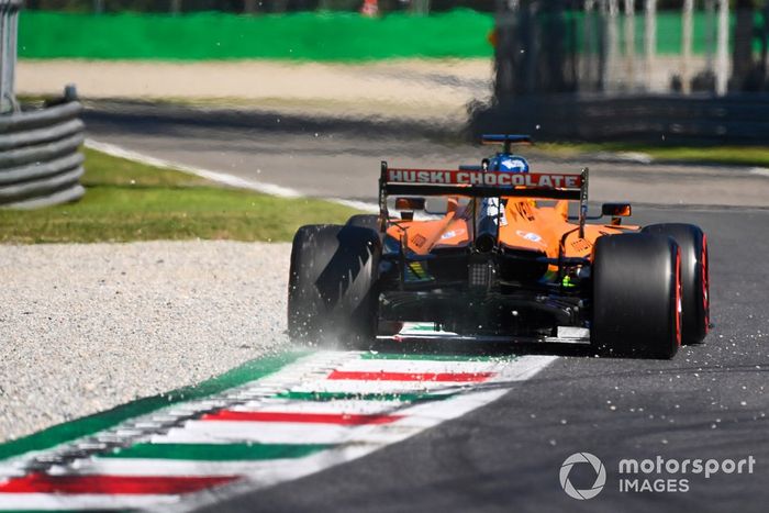 Carlos Sainz Jr., McLaren MCL35