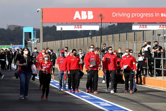 Miembros de Mahindra Racing