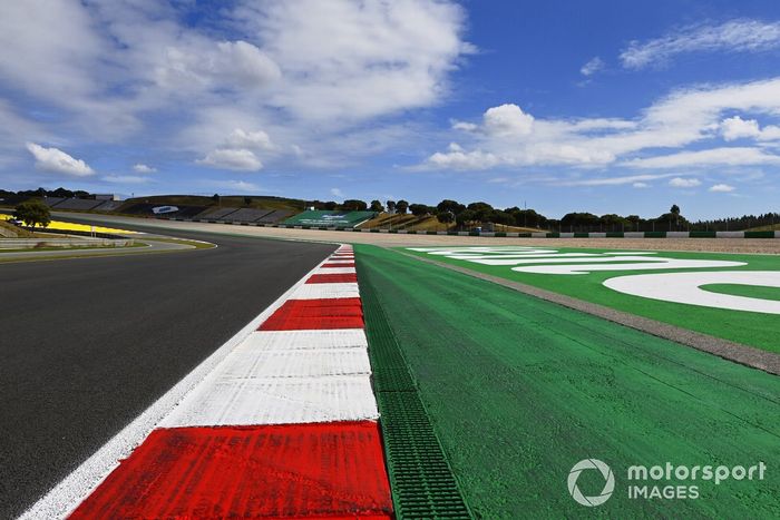 Aspectos del circuito de Portimao
