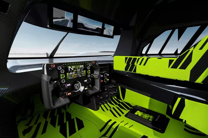 Peugeot Hypercar 9X8, cockpit