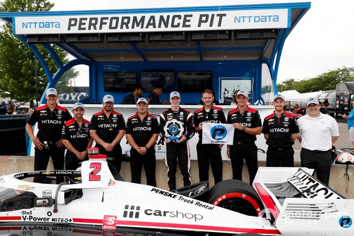 Ganador de la pole Josef Newgarden, Team Penske Chevrolet