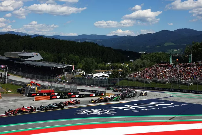 Charles Leclerc, Ferrari, Lewis Hamilton, Mercedes
