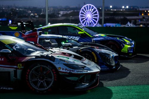 #54 Vista AF Corse Ferrari 296 LMGT3: Thomas Flohr, Francesco Castellacci, Davide Rigon