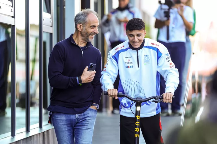 Adam Norris, Isack Hadjar, Racing Bulls