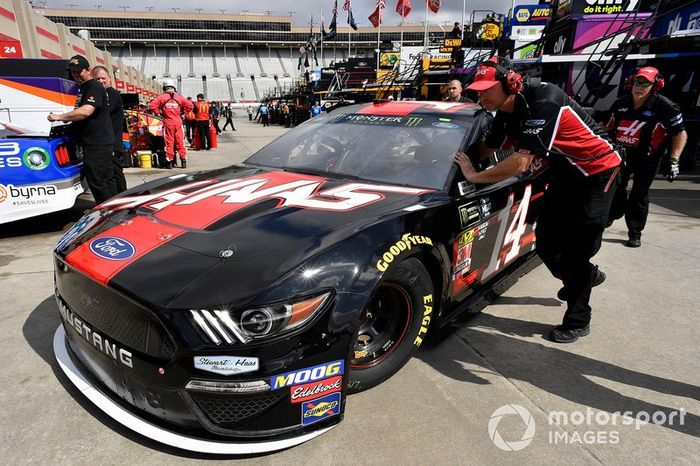 Daniel Suarez, Stewart-Haas Racing, Ford Mustang Arris