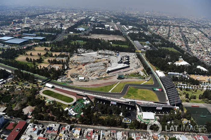 Vista desde el aire de la pista
