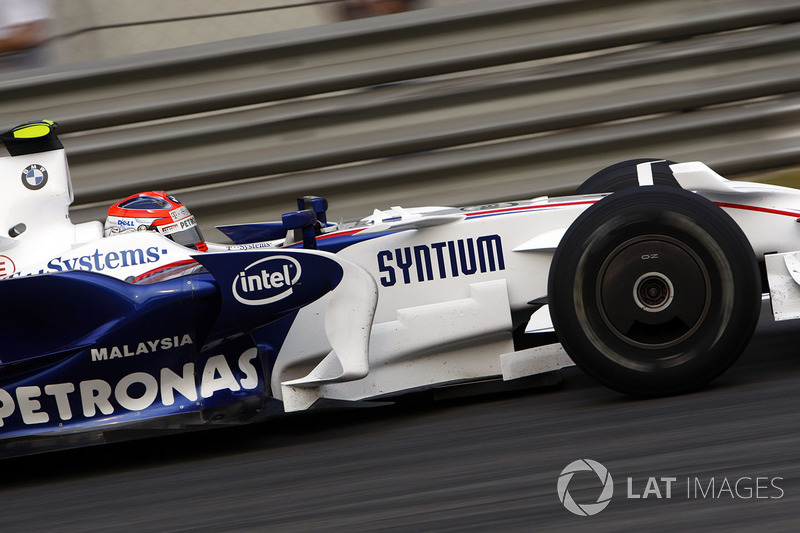 <img src="https://cdn-2.motorsport.com/static/img/cfp/0/0/0/100/172/s3/poland-2.jpg" alt="" width="20" height="12" /> Роберт Кубица, BMW Sauber (75 очков, одна победа шесть подиумов)