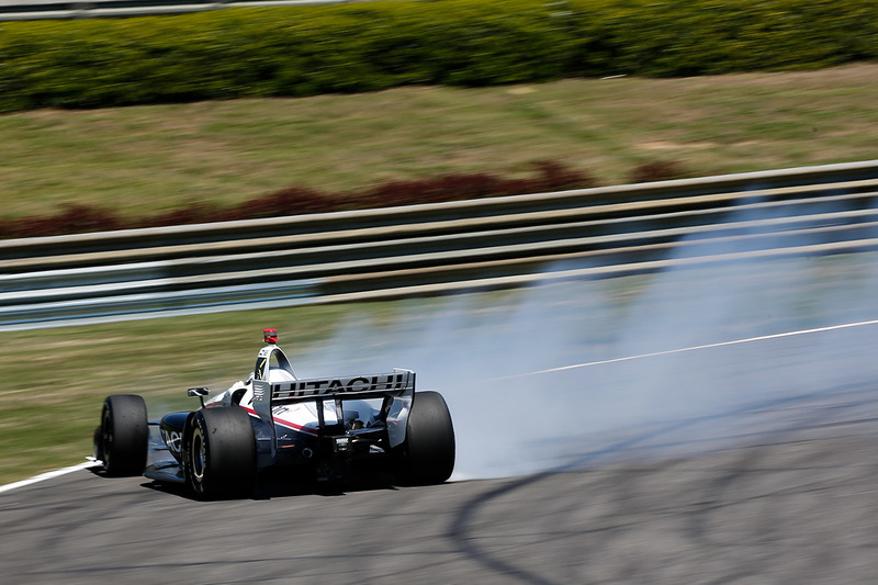 Josef Newgarden, Team Penske Chevrolet en tête-à-queue