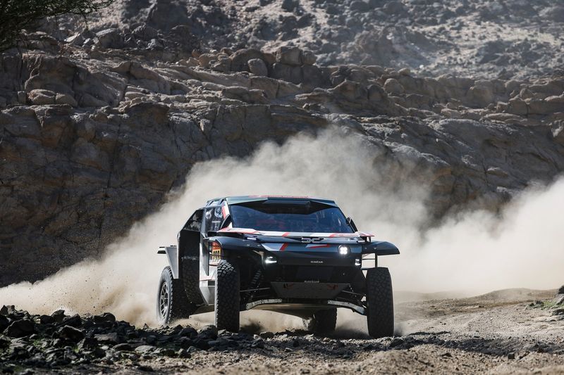 #299 I Dacia Sandriders Dacia: Nasser Al-Attiyah, Fabian Lurquin