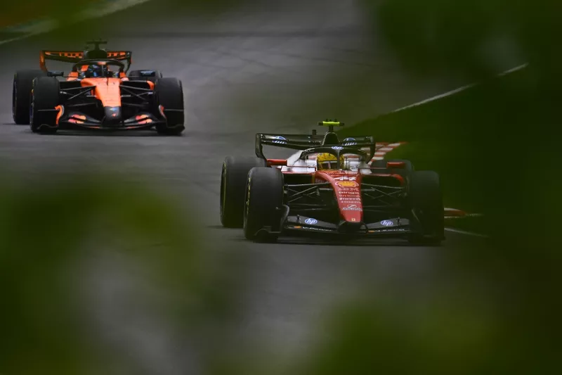 Lewis Hamilton, Ferrari, Oscar Piastri, McLaren