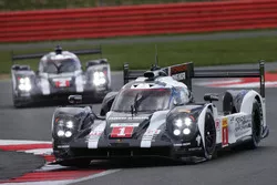 #1 Porsche Team Porsche 919 Hybrid: Timo Bernhard, Mark Webber, Brendon Hartley