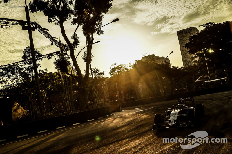 Nico Hulkenberg, Sahara Force India F1 VJM09 con il dispositivo Halo