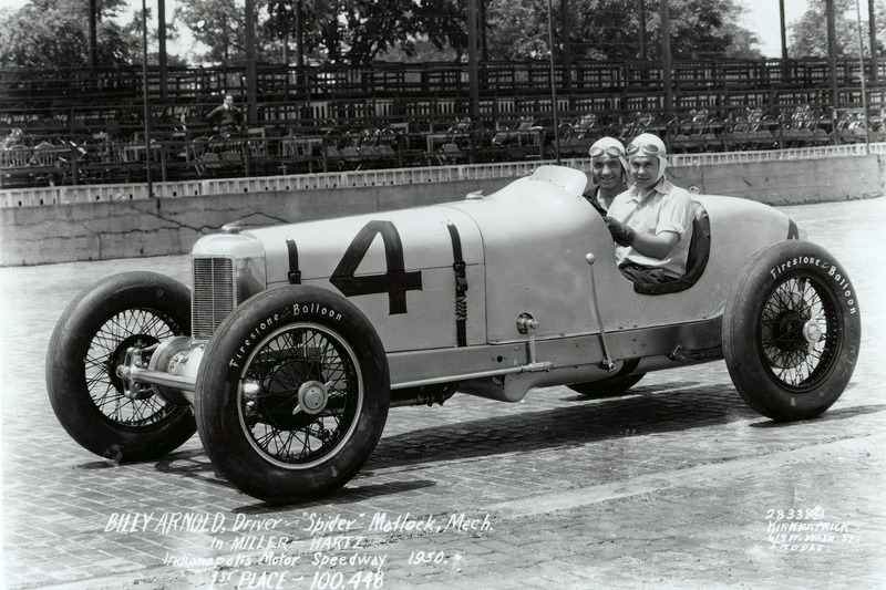 Ganador de la carrera Billy Arnold