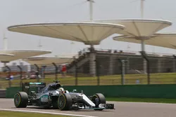 Lewis Hamilton, Mercedes AMG F1 W07 Hybrid
