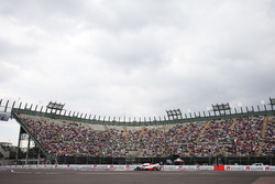 #5 Toyota Racing Toyota TS050 Hybrid: Sébastien Buemi, Kazuki Nakajima