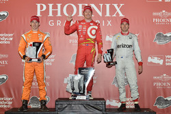 Podium: race winner Scott Dixon, Chip Ganassi Racing Chevrolet, second place Simon Pagenaud, Team Penske Chevrolet, third place Will Power, Team Penske Chevrolet
