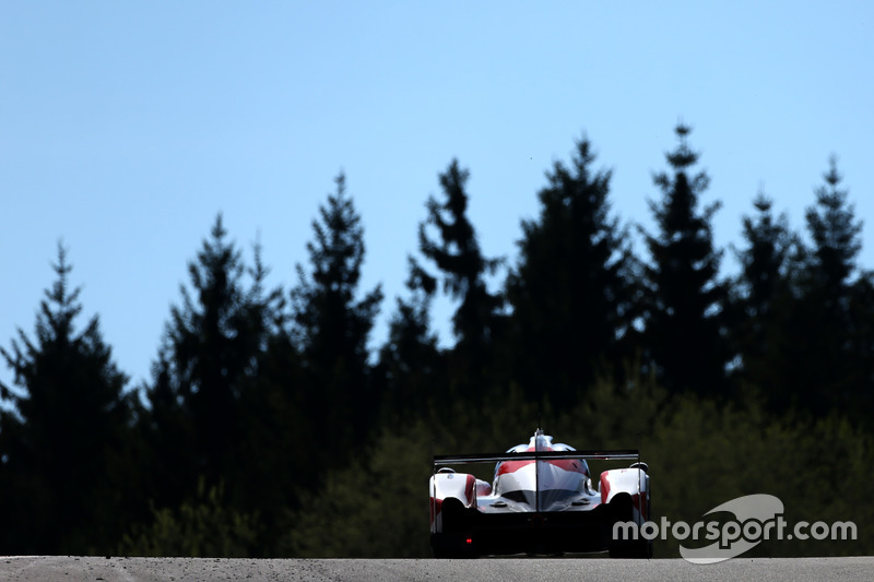 #5 Toyota Racing Toyota TS050 Hybrid: Anthony Davidson, Sébastien Buemi, Kazuki Nakajima