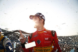 Podio: il vincitore Lucas di Grassi, ABT Schaeffler Audi Sport