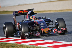 Carlos Sainz Jr., Scuderia Toro Rosso STR11