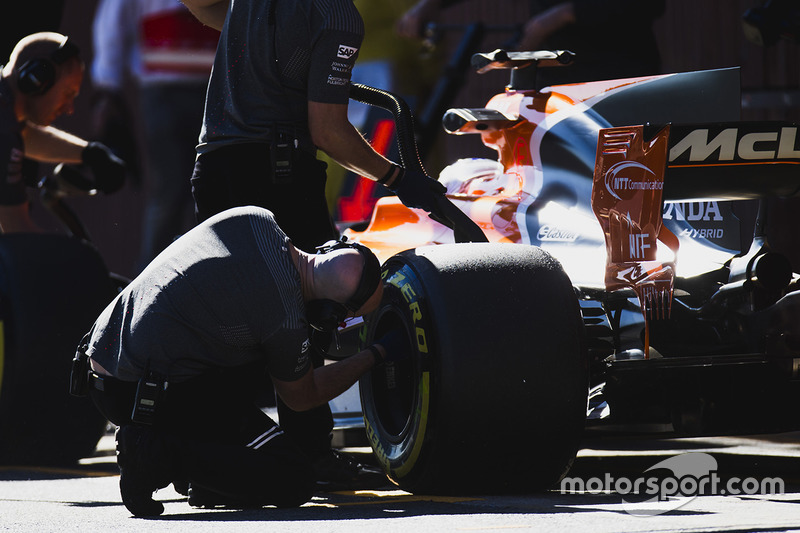 Fernando Alonso, McLaren MCL32