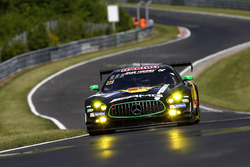 #8 Haribo Racing Team, Mercedes-AMG GT3: Uwe Alzen, Lance David Arnold, Maximilian Götz, Renger van