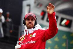 Sebastian Vettel, Ferrari lors de la parade des pilotes