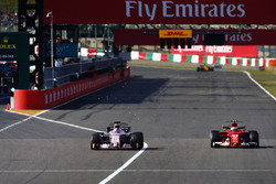 Кімі Райкконен, Ferrari SF70H, Серхіо Перес, Sahara Force India F1 VJM10