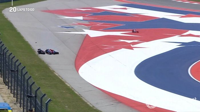 Caída Álex Márquez y Jorge Martín