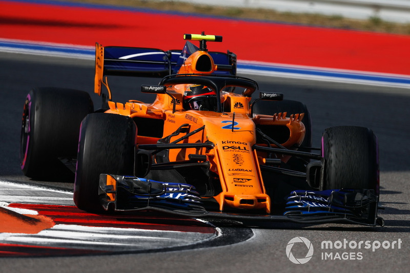 16e : Stoffel Vandoorne (McLaren)