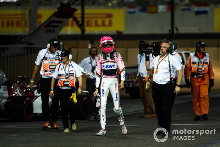 Esteban Ocon, Racing Point Force India, se retira de la carrera