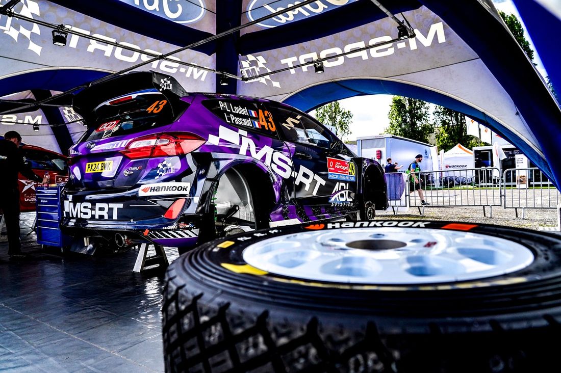 Pierre-Louis Loubet, Loris Pascaud, M-Sport Ford World Rally Team Ford Fiesta MkII