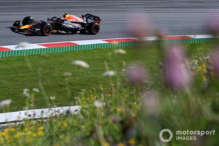 Sergio Pérez, Red Bull Racing RB18