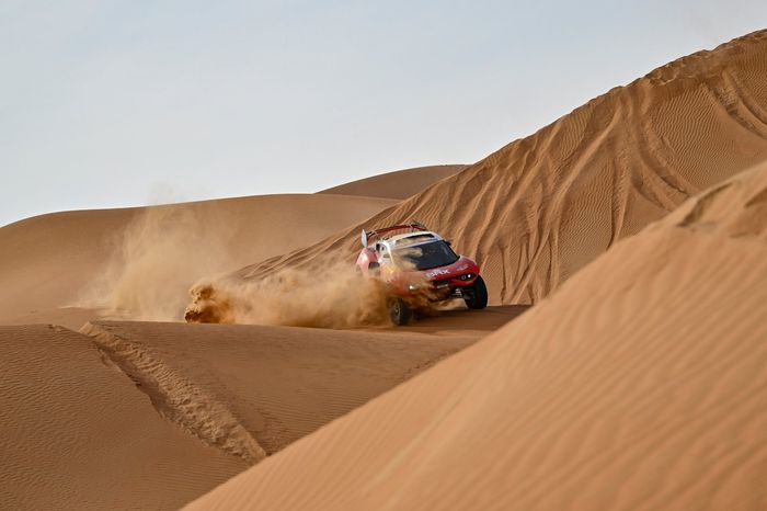 #201 Bahrain Raid Xtreme Prodrive: Sebastien Loeb, Fabian Lurquin