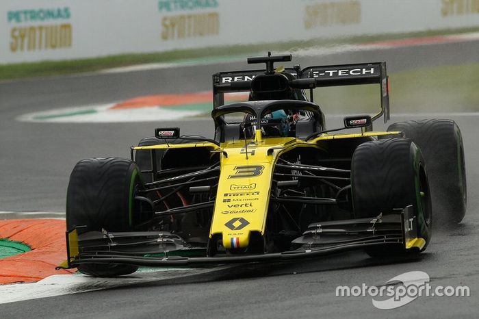 Daniel Ricciardo, Renault F1 Team R.S.19