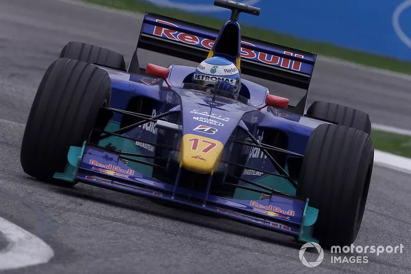 Mika Salo a complété le top 6