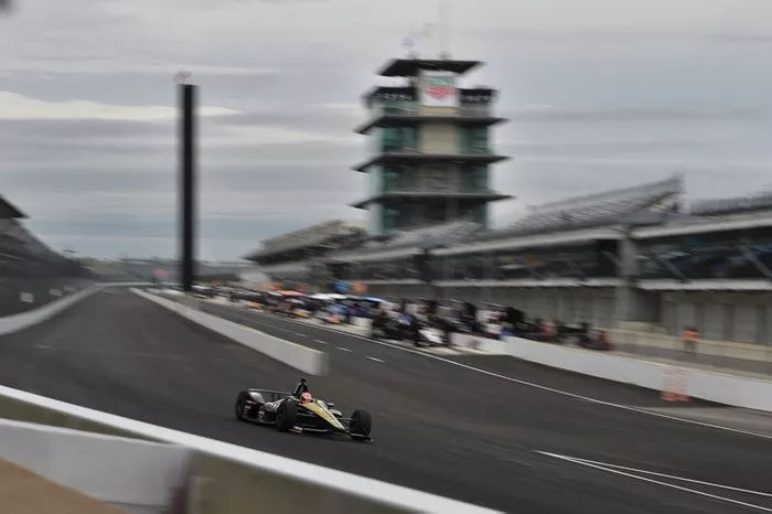 #5 James Hinchcliffe, Arrow Schmidt Peterson Motorsports, Arrow Schmidt Peterson Motorsports Honda