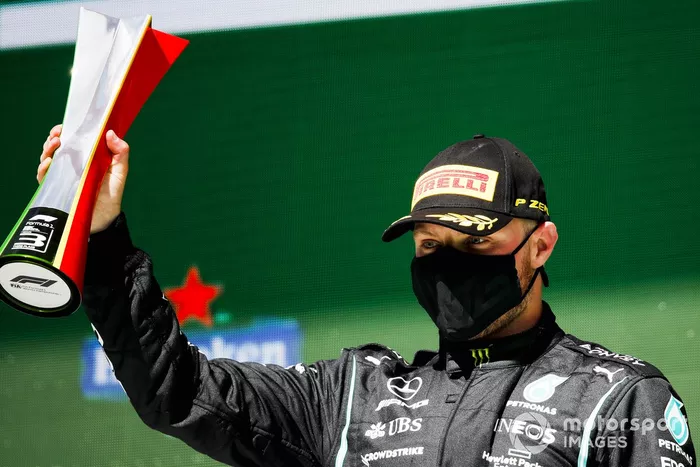Podio: el tercer lugar Valtteri Bottas, Mercedes