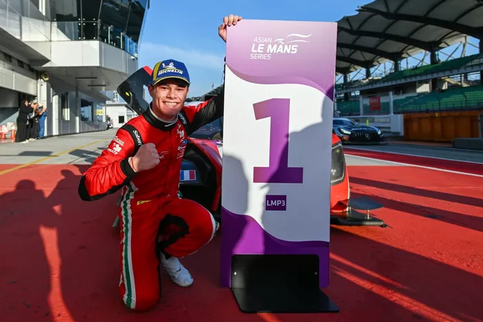 #35 Ultimate Ligier JS P320 - Nissan: Matteo Quintarelli
