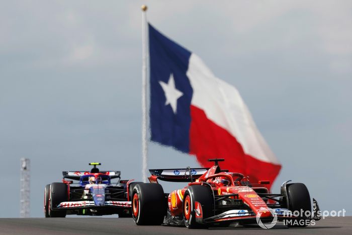 Charles Leclerc, Ferrari SF-24, Yuki Tsunoda, RB F1 Team VCARB 01